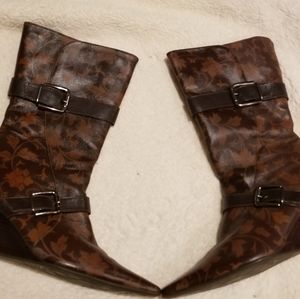 Brown short wedge printed boots size 7